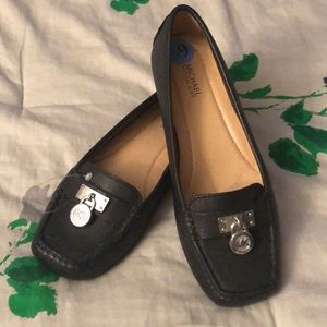 Michael Kors flats brand new never worn